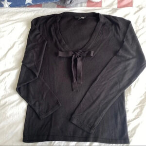 Top V-neckline M with satin bow H&M vintage black